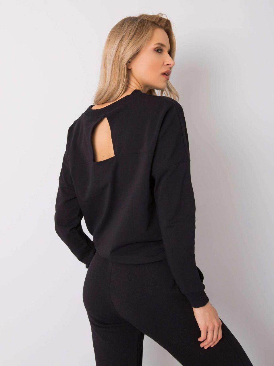 Dámsky sveter Fashionhunters Basic