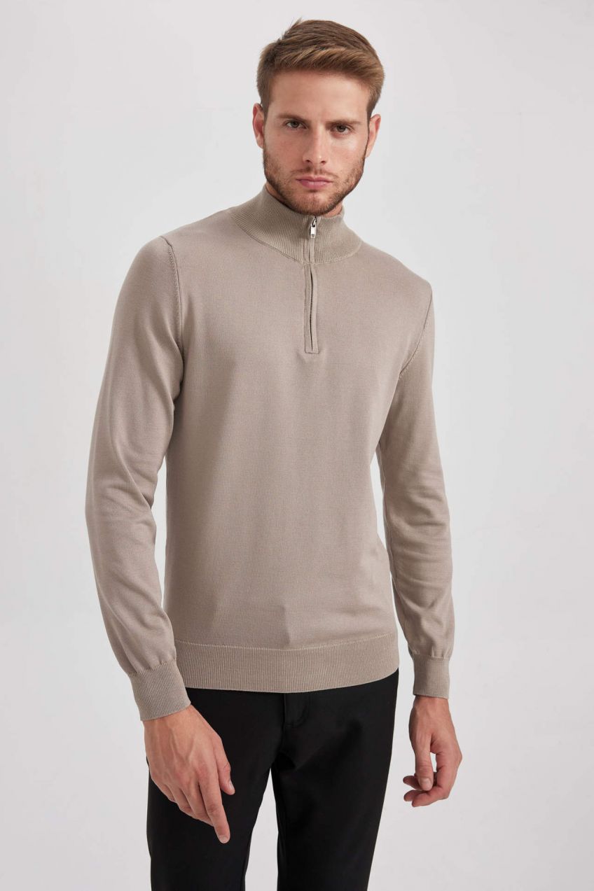 DEFACTO Slim Fit Pulóver s Polovičným Rolákom