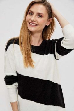 Sweater with diagonal stripes