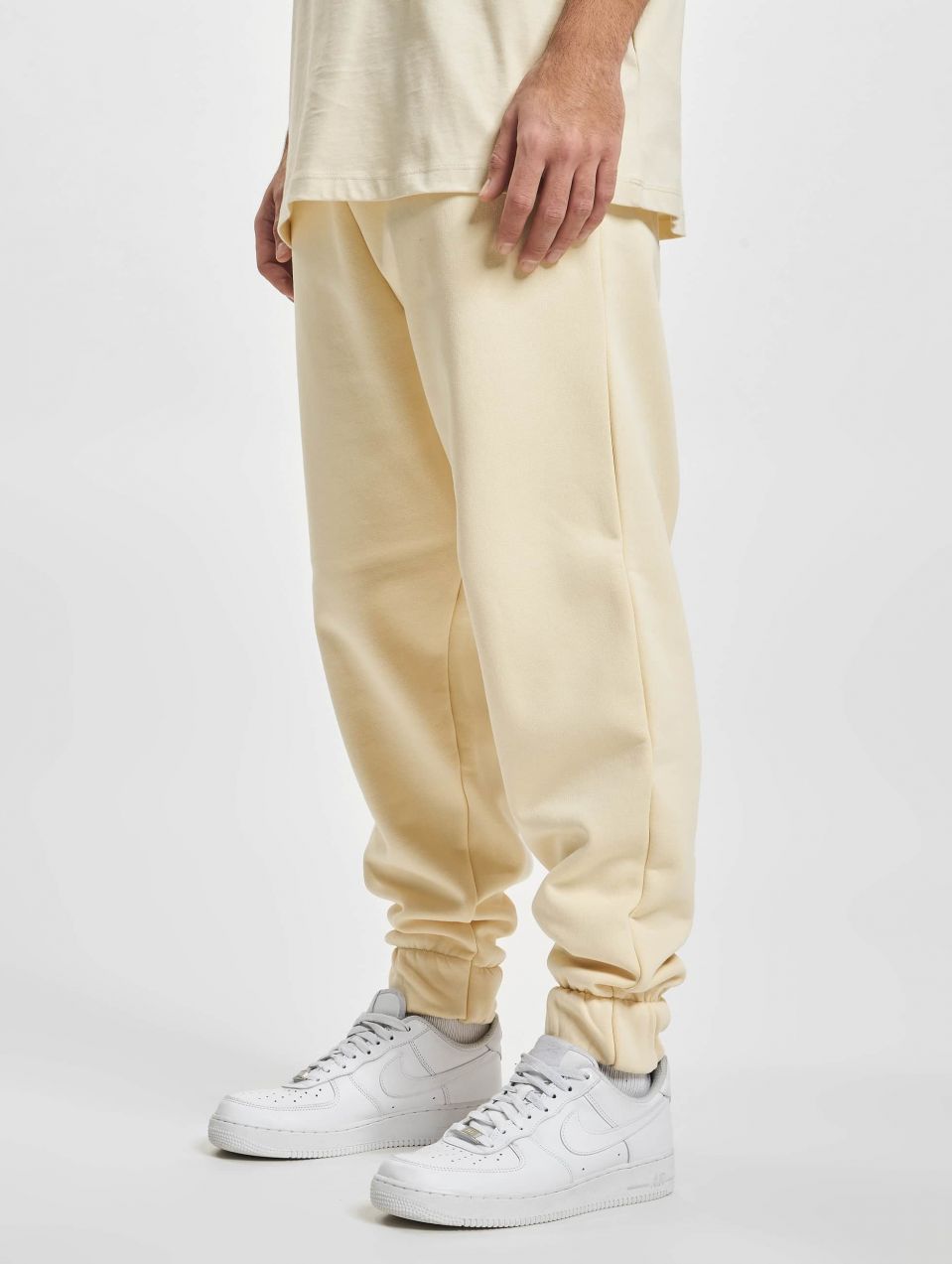 Beige sweatpants DEF