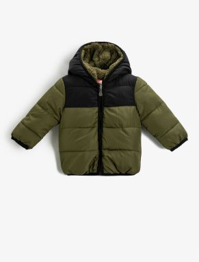 Koton nafukovacia bunda s kapucňou, podšívaná plyšom, na zips.