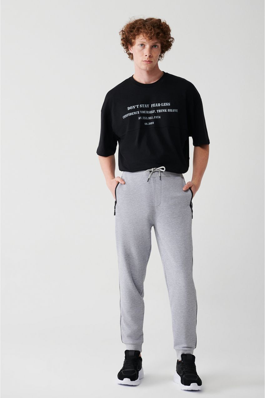 Avva Men's Gray Laced Leg Elastic Cotton Breathable Regular Fit Jogger Sweatpants