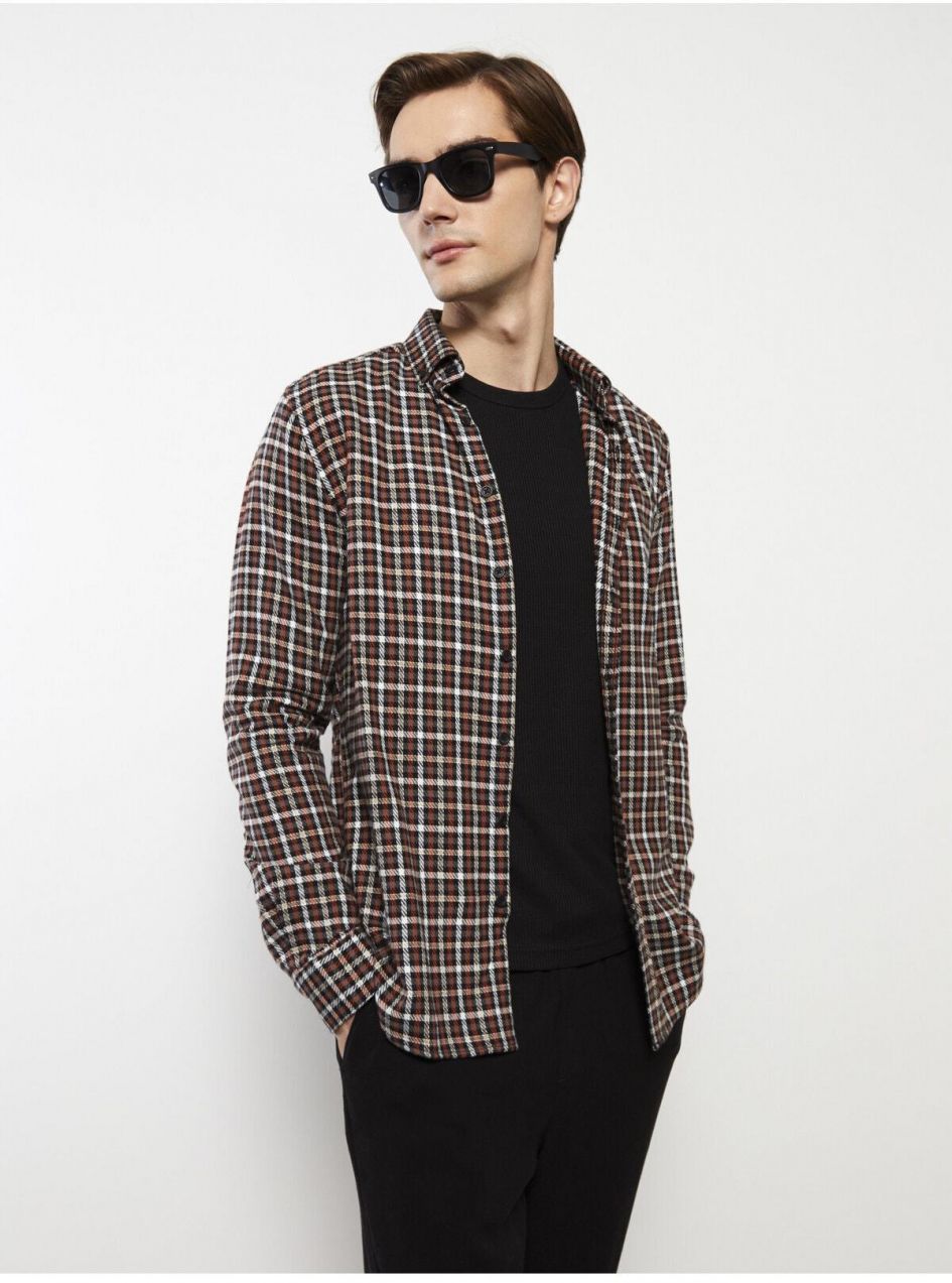 Pánska košeľa LC Waikiki s dlhým rukávom a slim fit strihom v károvanom vzore