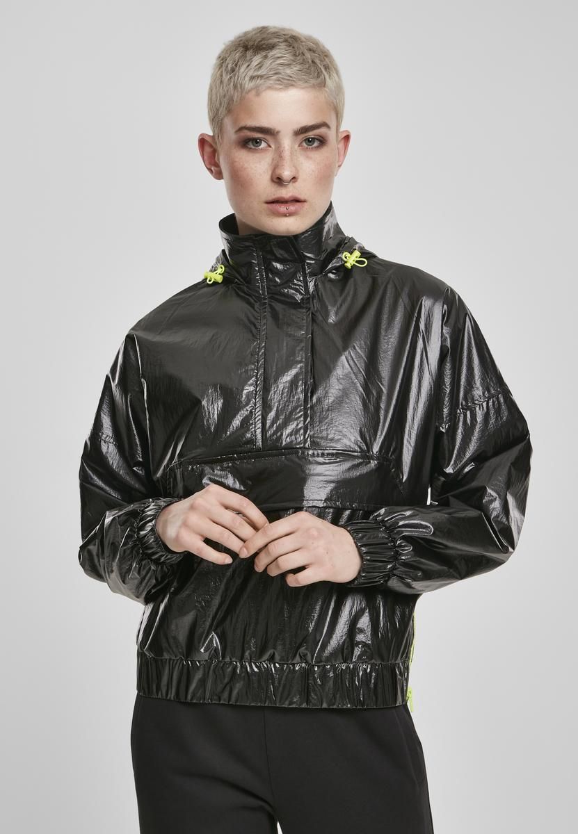 Women's Vanish Crinkle Pull Over Jacket Black