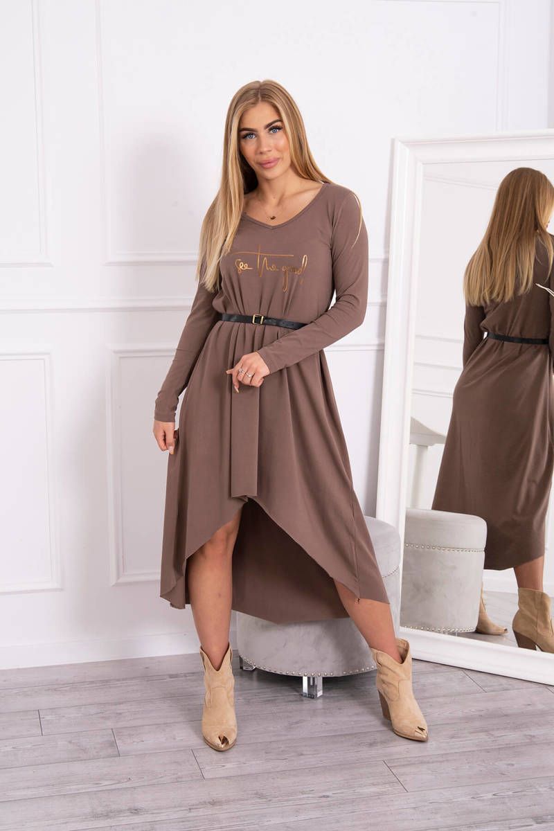 Dress with decorative belt and mocca inscription