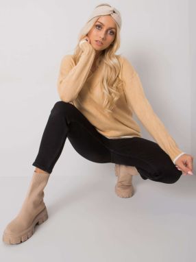 Beige V-neck sweater by Girona RUE PARIS