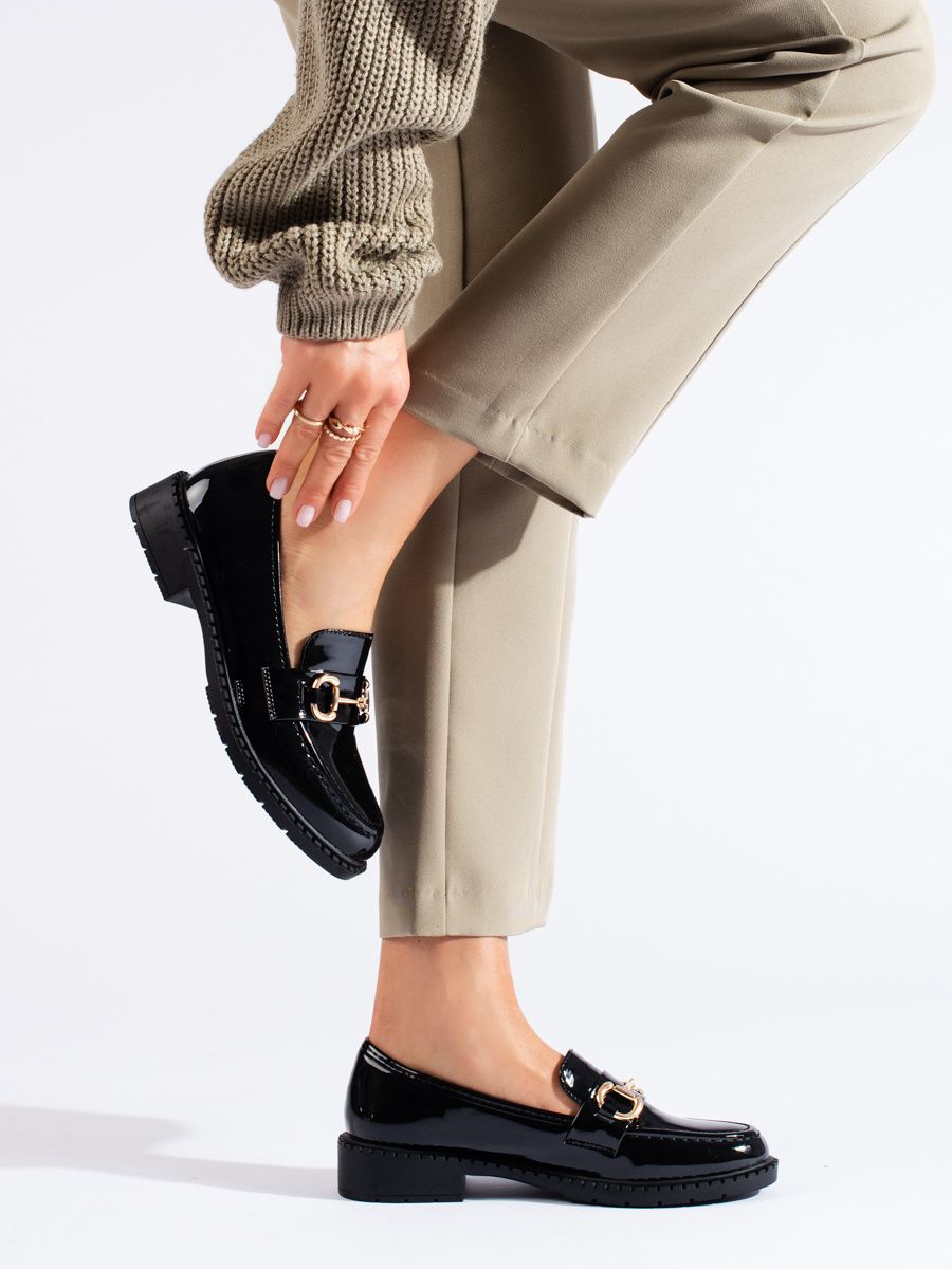 Lacquered black elegant moccasins Shelvt