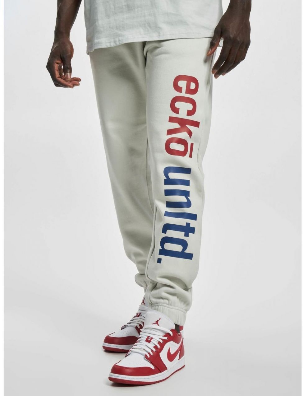 Společnost Ecko Unltd. Seweatpant Grande Grey