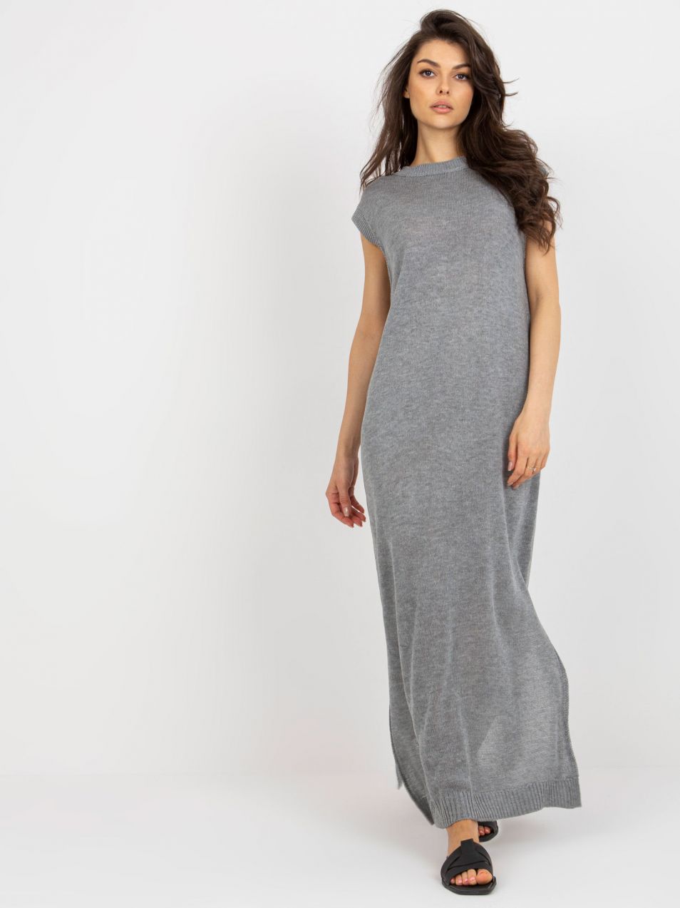 Gray summer knitted dress with slits