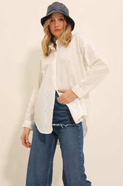 Trend Alaçatı Stili Women's White Motif Oversize Linen Shirt
