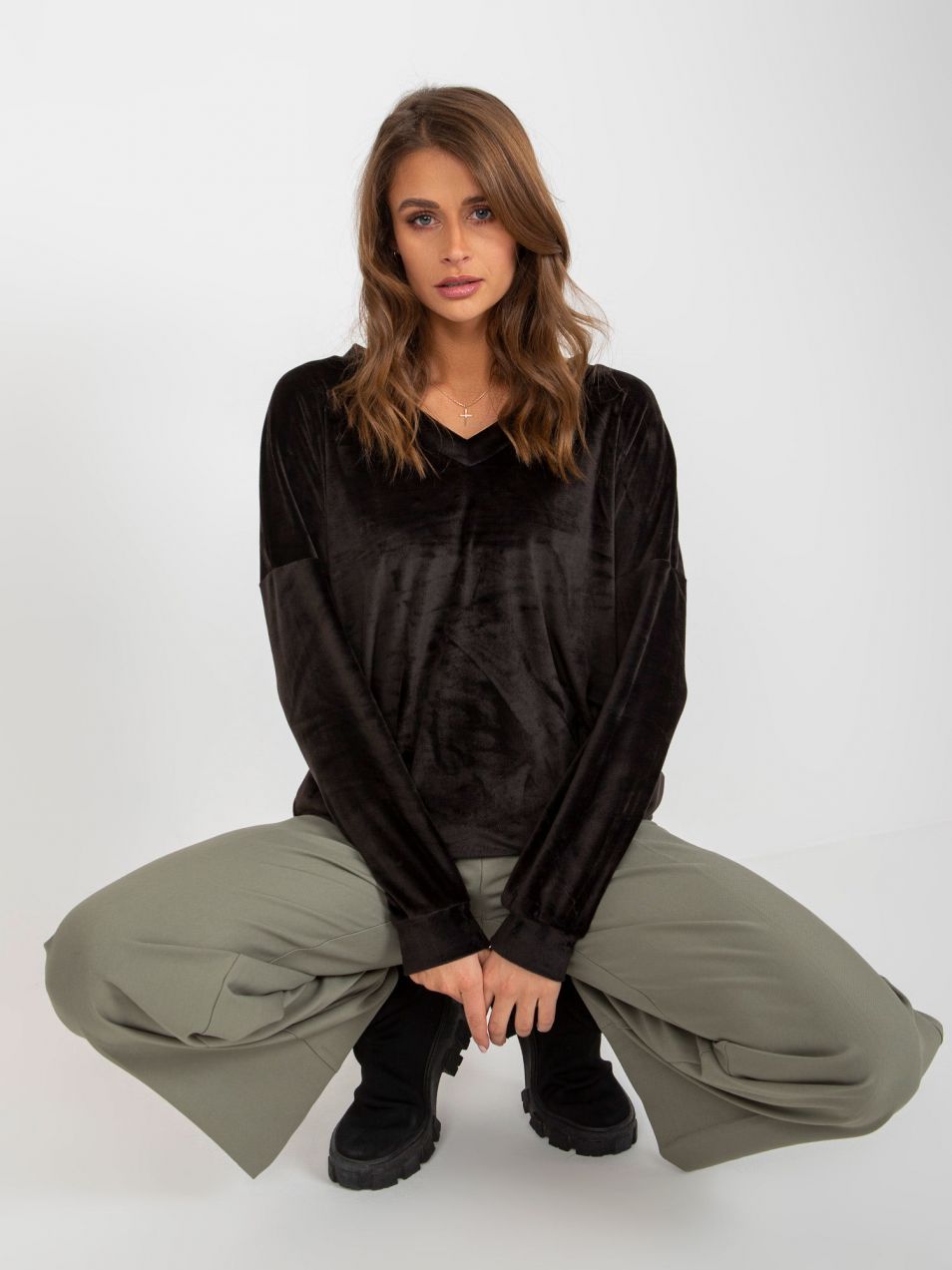 Black velour sweatshirt with neckline