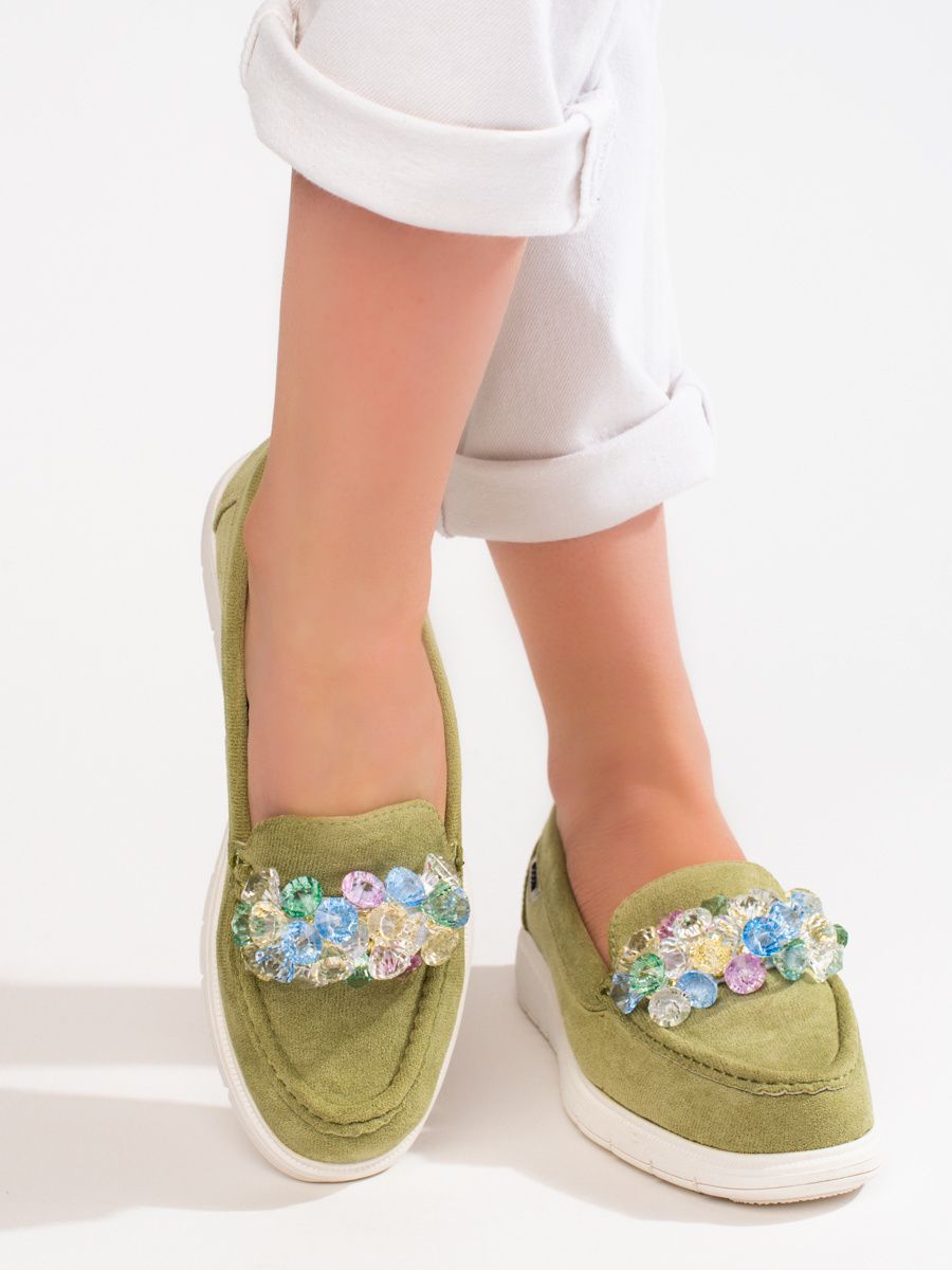 Women's moccasins on the Shelvt platform green