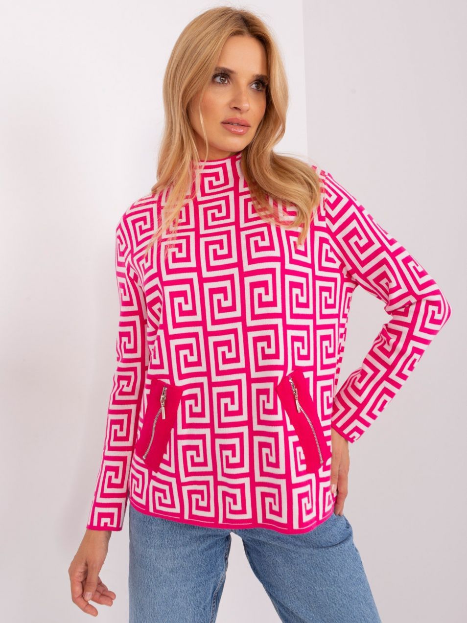 Fuchsia and white turtleneck with patterns