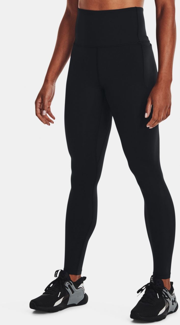 Nohavice a kraťasy pre ženy Under Armour - čierna