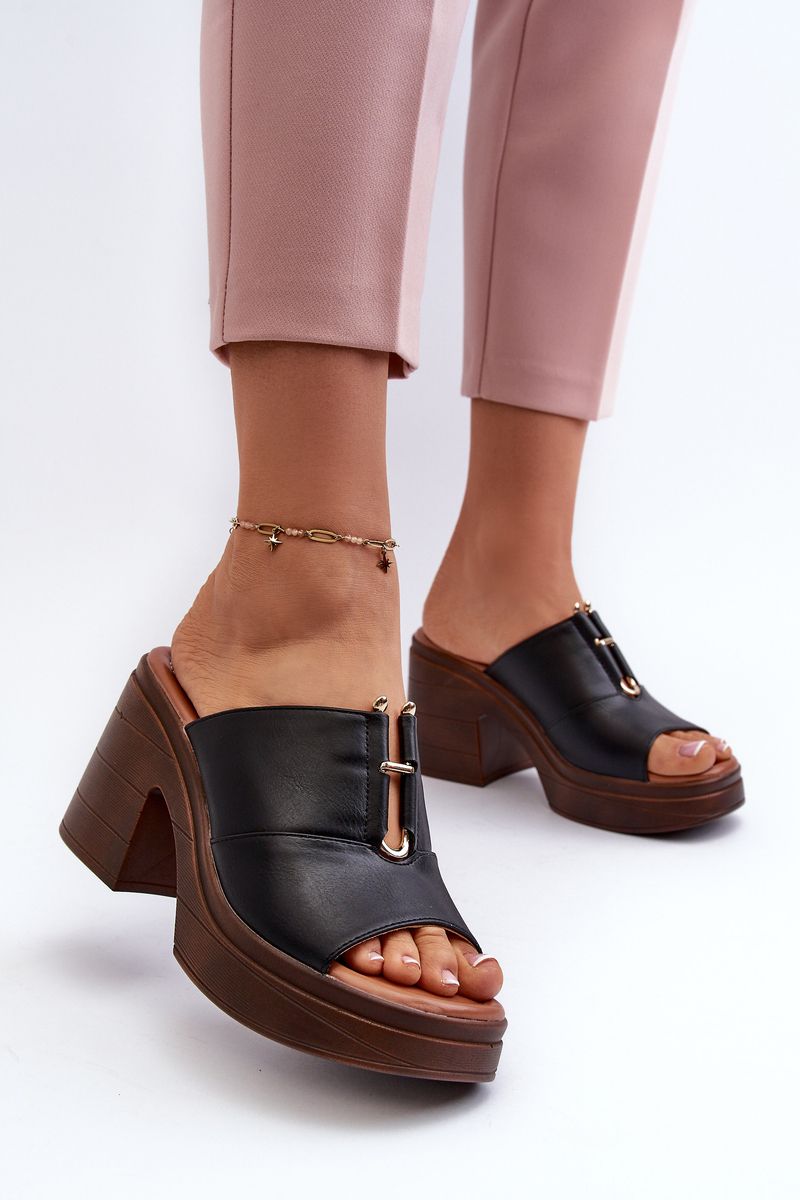 Women's eco leather slippers with platform and block, black Dafira