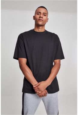 Black t-shirt