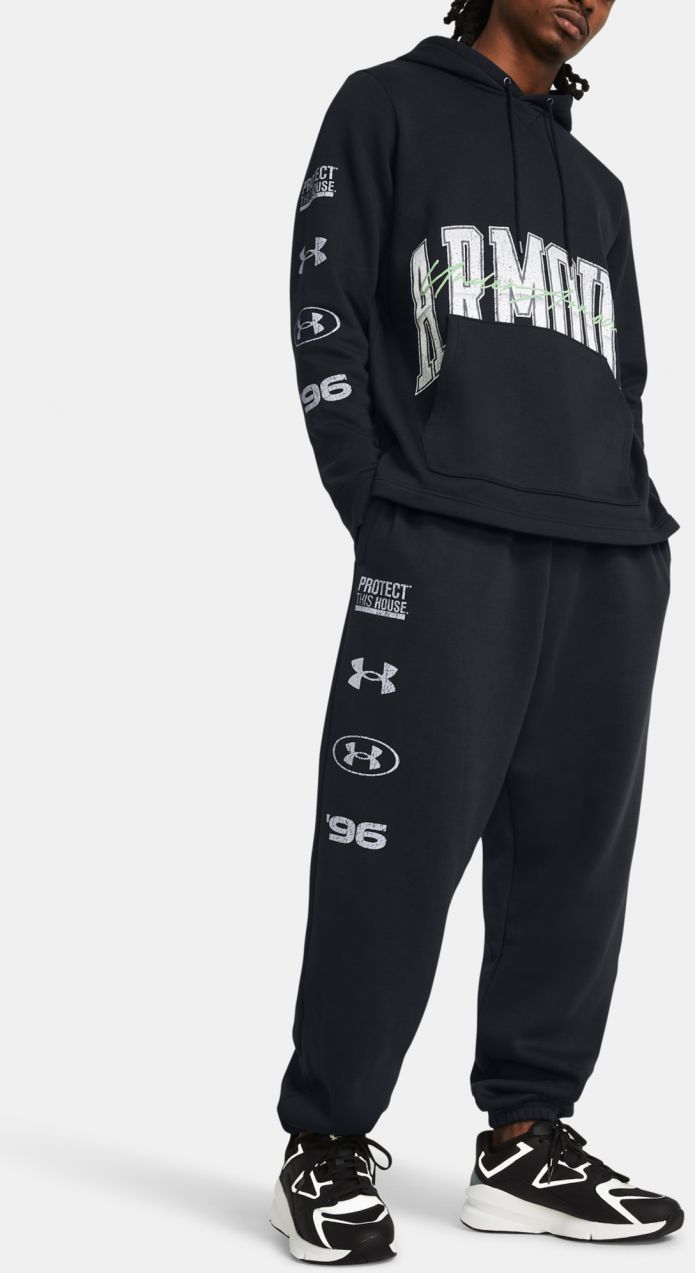 Čierne tepláky Under Armour UA Essential Flc Nov Puddle