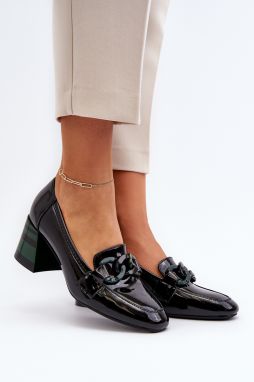 Black Paliotte pumps with chain