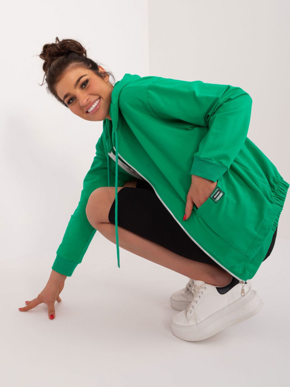 Green women's sweatshirt with cuff
