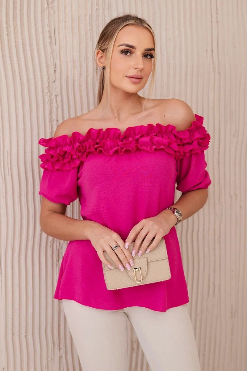 Spanish blouse with a small ruffle in fuchsia color