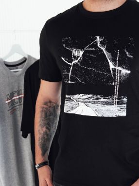 Men's T-shirt with black Dstreet print