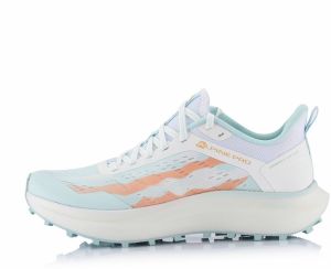 Running shoes with antibacterial insole ALPINE PRO GESE yucca