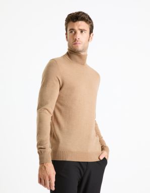 Svetlo hnedý pánsky basic sveter s rolákom Celio Menos