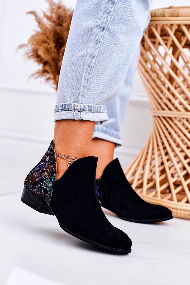 Women's Leather Shoes Maciejka black with flowers 04091-57