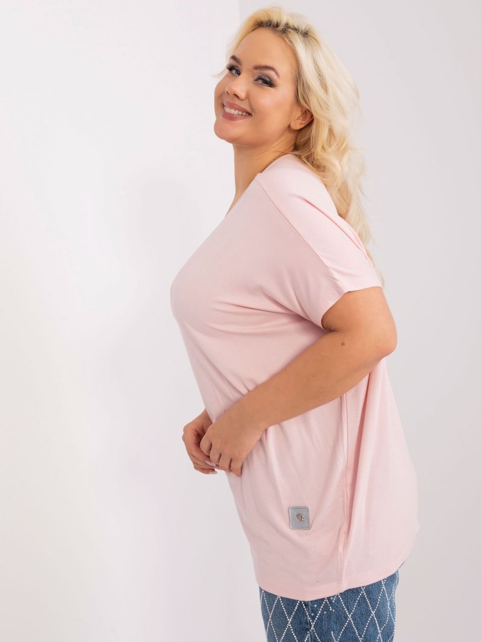 Light pink monochrome plus size blouse with appliqué
