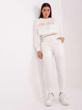 Ecru casual set with a short sweatshirt