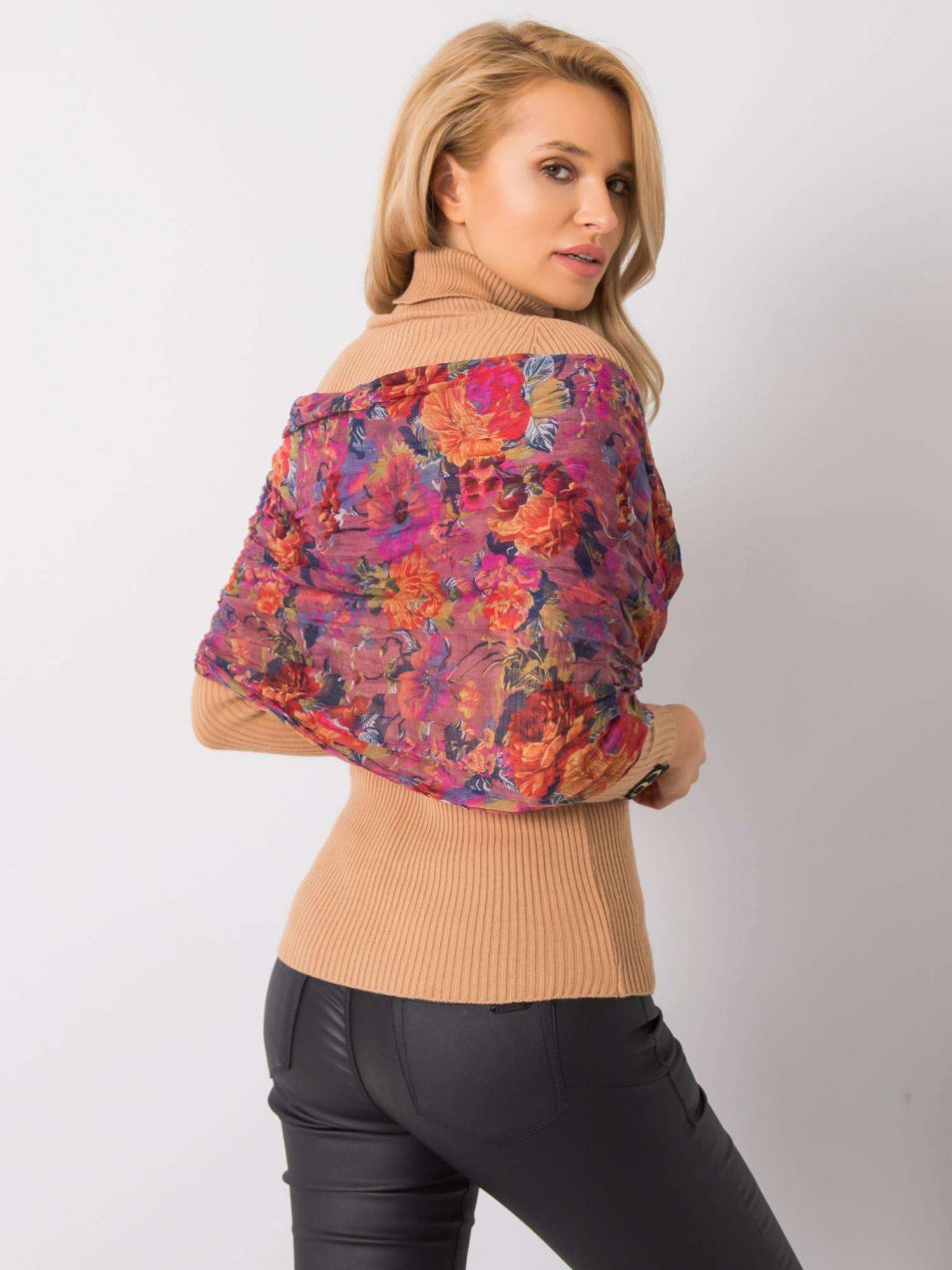 Pink scarf with floral patterns