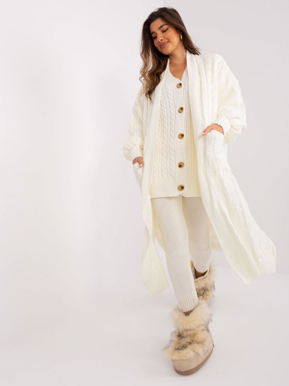 Ecru ladies cardigan with wool