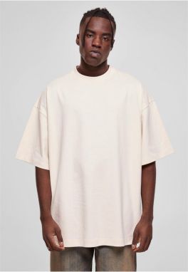 Huge T-shirt with white sand