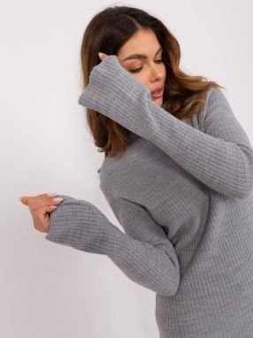 Gray midi dress made of ribbed fabric