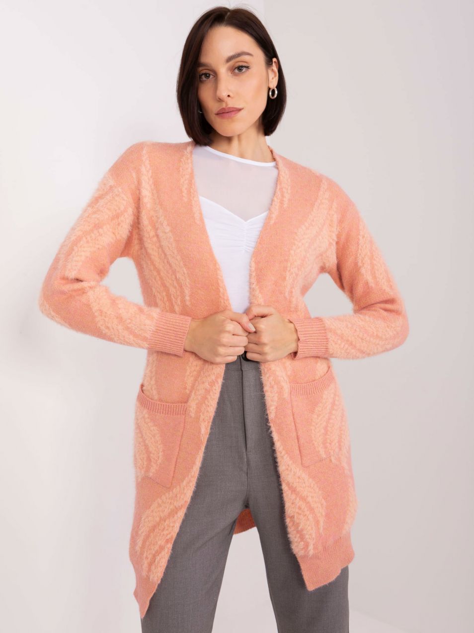 Dusty pink cardigan with pockets