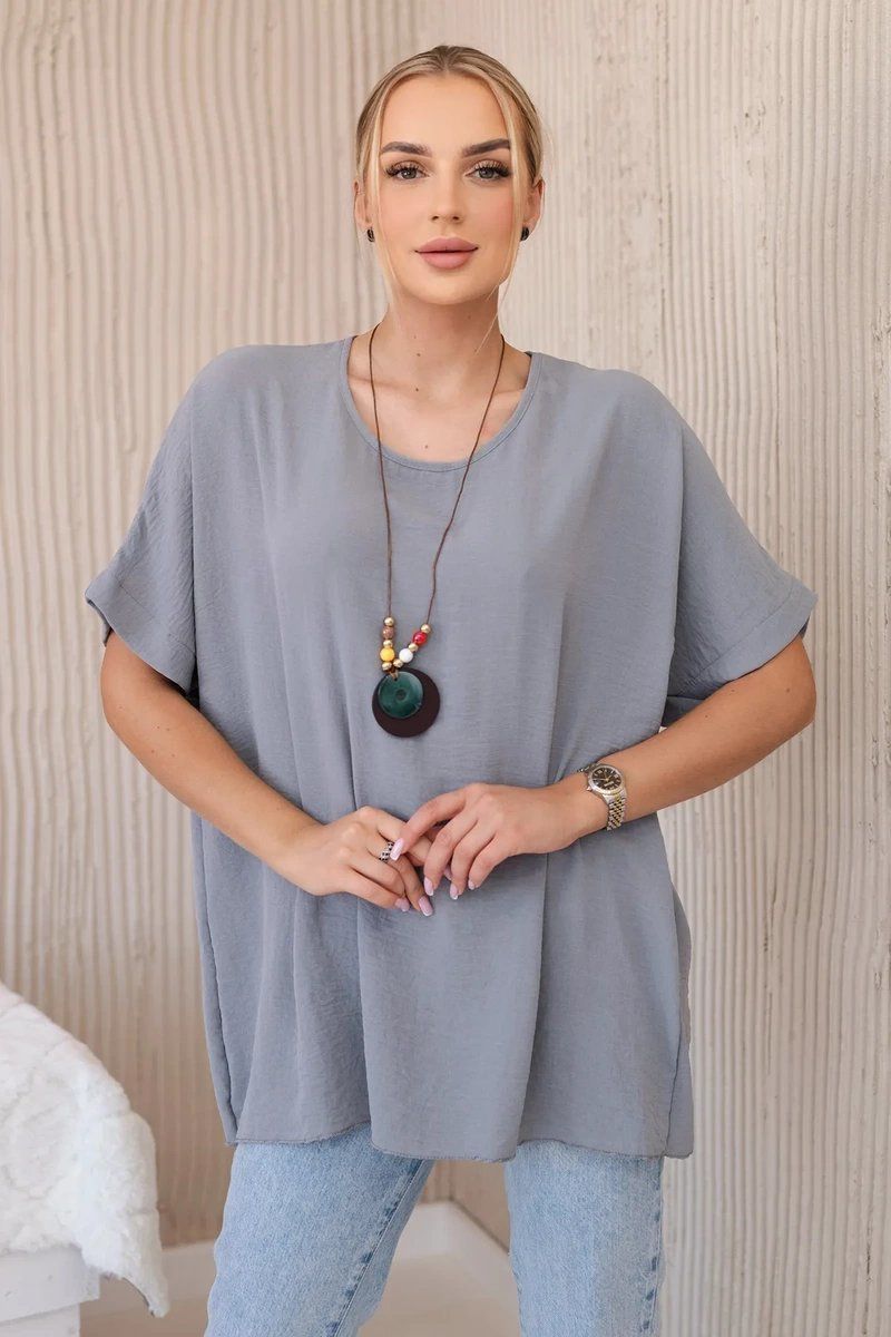 Oversized blouse with pendant in gray