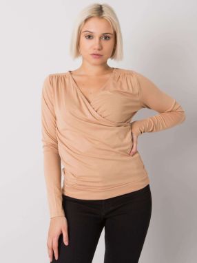 <p>The model is in the photo XS/S. Height of the model 165 cm, weight 52 kg. Hips 93 cm, waist 62 cm, chest 82 cm.