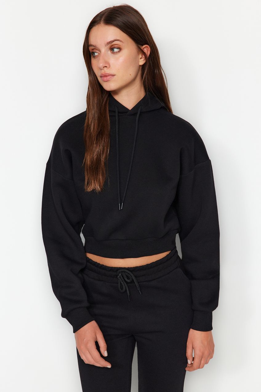 Trendyol Black Thick Fleece Hooded Relaxed Cut Crop Basic Knitted Sweatshirt