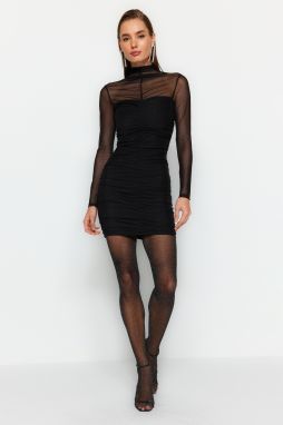 Trendyol podšité čierne tylové elegantné večerné šaty