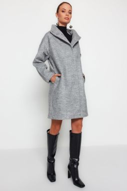 Trendyol Grey oversize široký strih dlhý prešívaný kabát