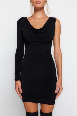 Trendyol Čierne vypasované pletené elegantné večerné šaty Degajee