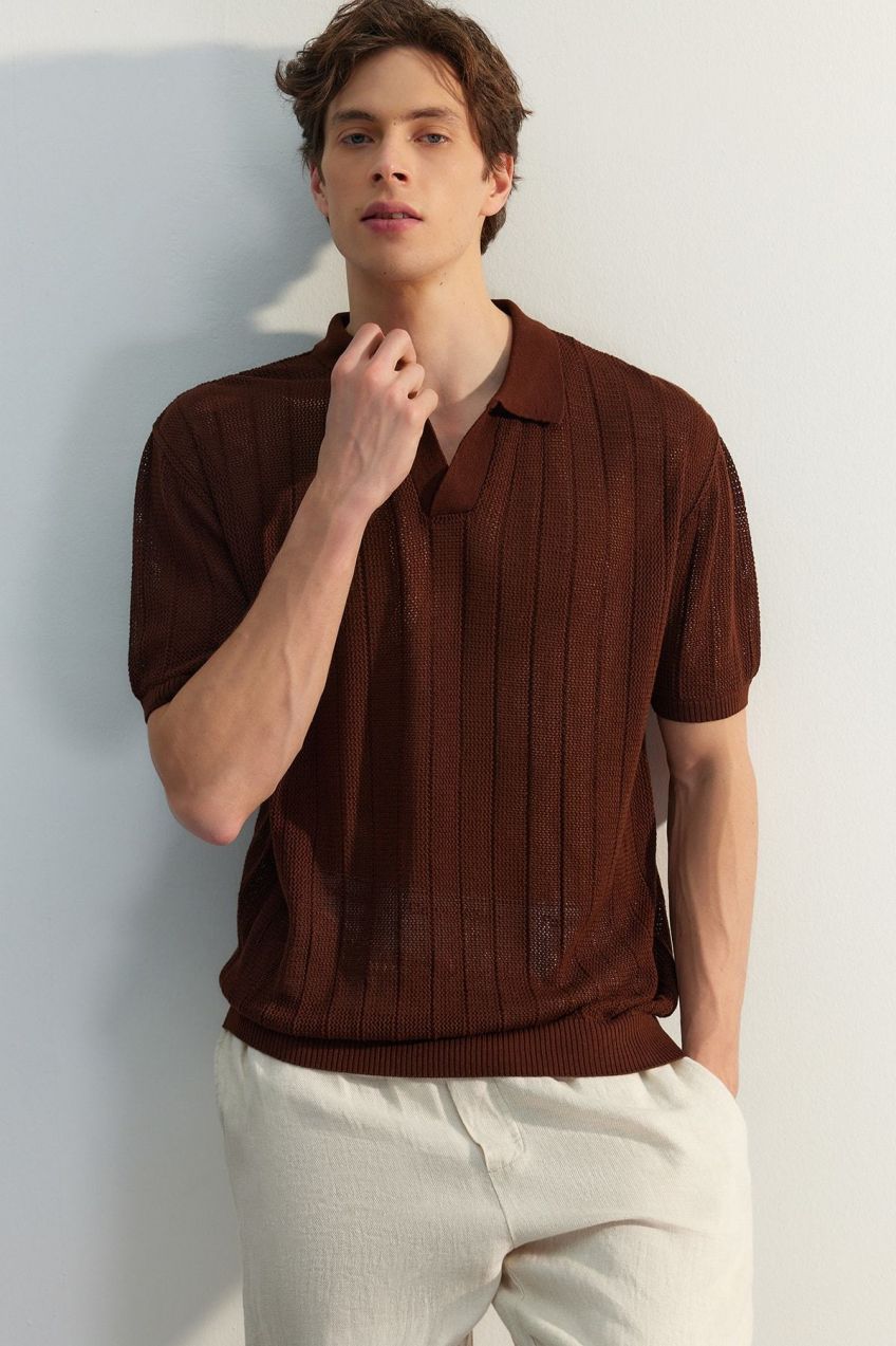 Trendyol Limited Edition Brown Regular Fit Short Sleeve Polo Neck Knit Tshirt