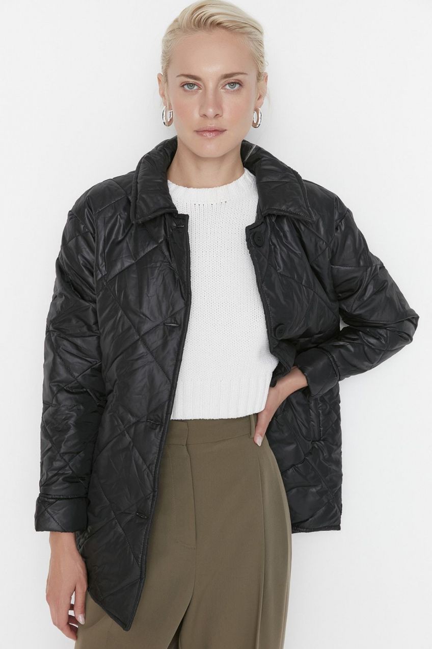 Trendyol zimná bunda - Schwarz - Puffer