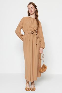 Trendyol Camel Belted Shirring detailná padáková tkanina širokého strihu tkané šaty