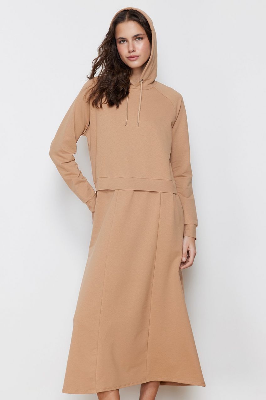 Trendyol Camel Oversize Hooded Knitted Sweatshirt Dress