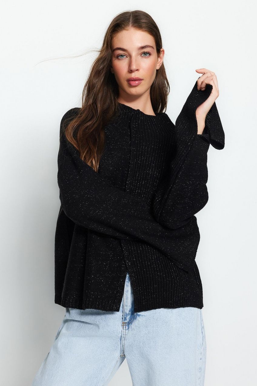 Trendyol Black Super Wide Fit trblietavý pletený sveter