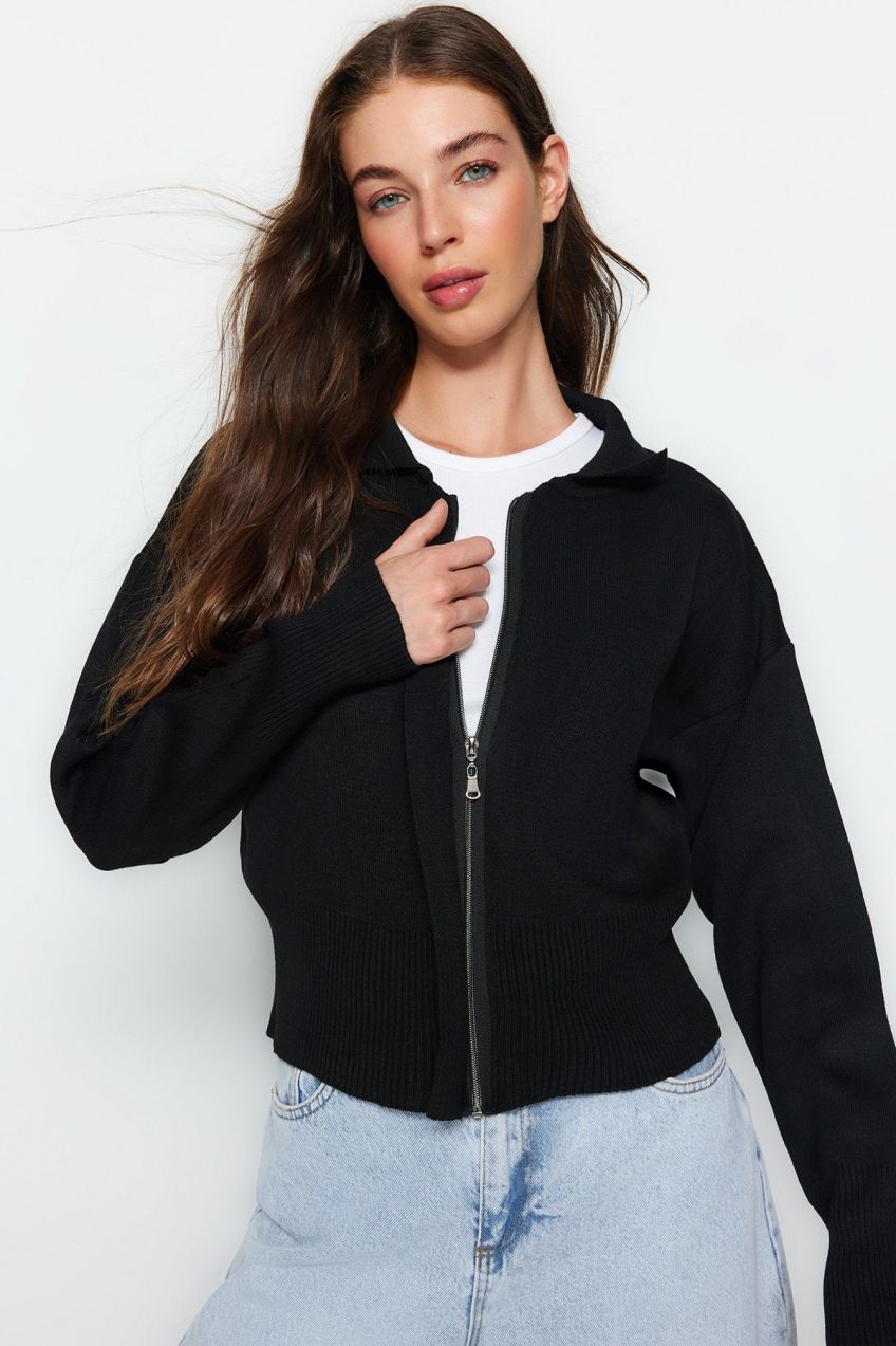 Trendyol Black Polo Neck zips detailný pletený kardigán