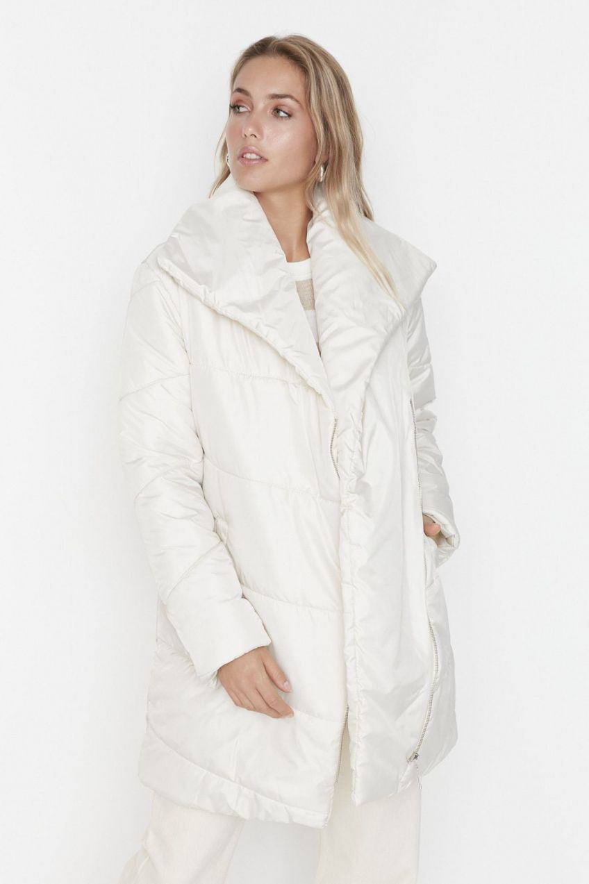 Trendyol Ecru oversized šál golier nafúknutý kabát