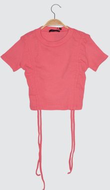 Dámsky top Trendyol Detailed