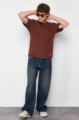 Trendyol Brown Oversize T-Shirt with Stitching Detail